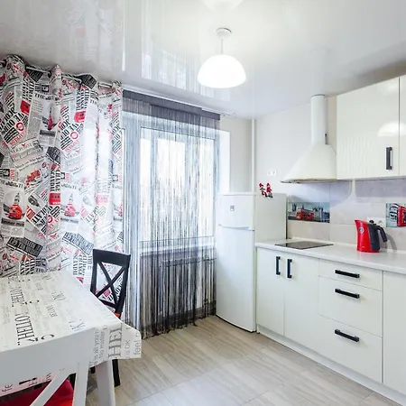 Obolon Metro Station Apartman Kijev